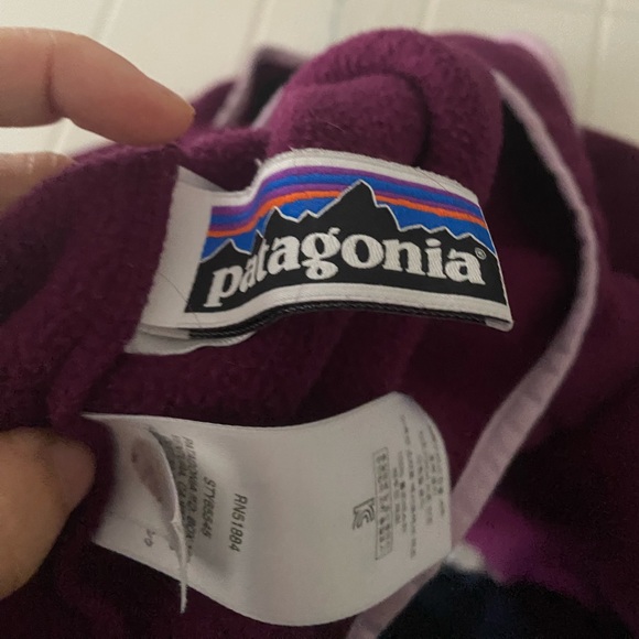 Last Chance: Patagonia Womens Fleece Pullover - Picture 9 of 10